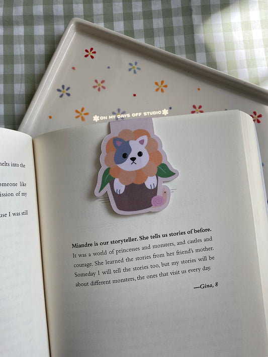 Cat in a flower pot magnetic bookmark