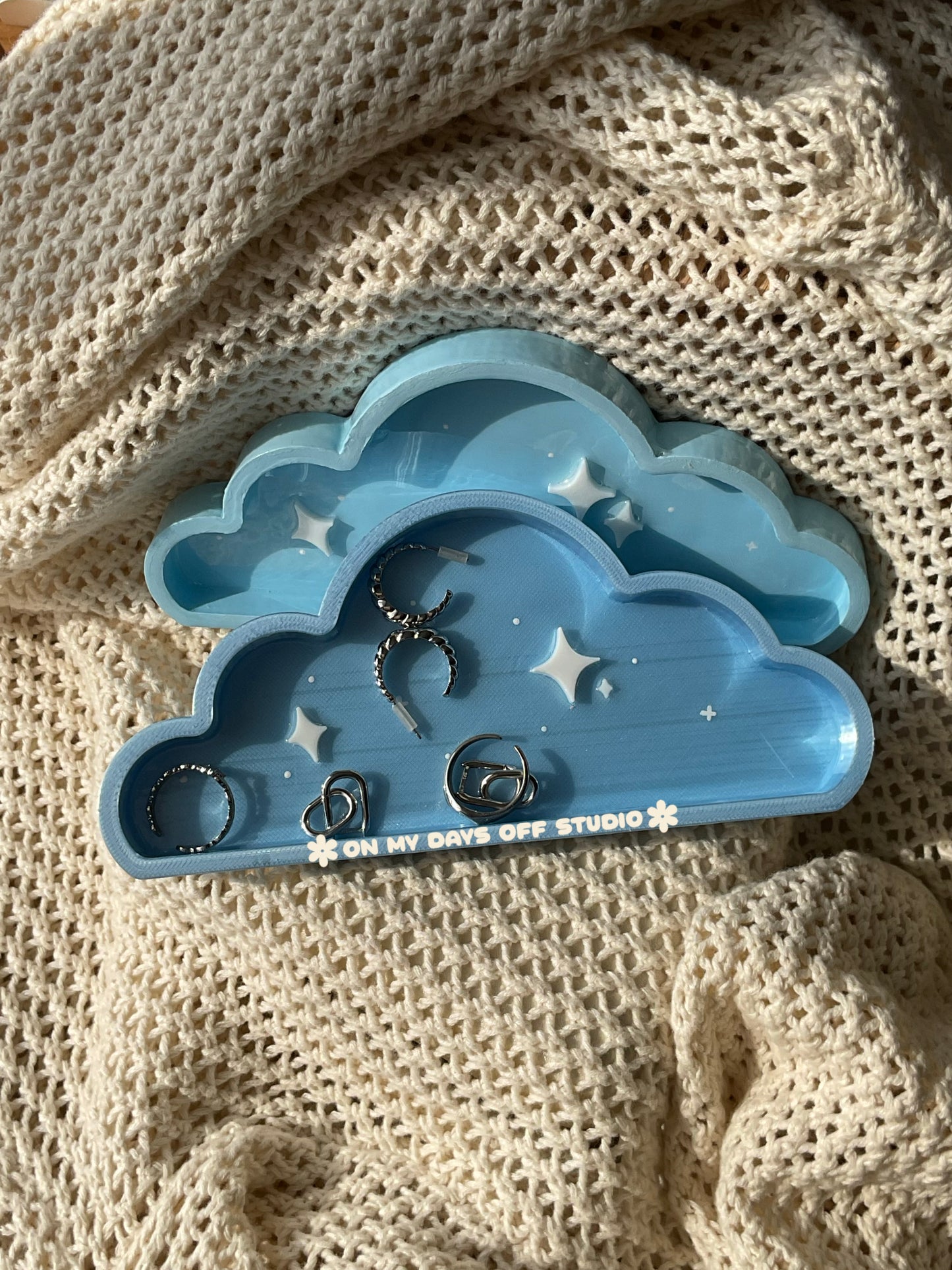 Blue cloud shaped jewelry dish or trinket dish with 3D flat star designs to make this look dreamy.