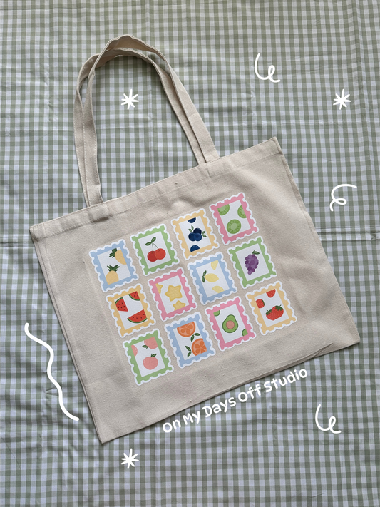 Canvas tote bag with fruit stamp designs 